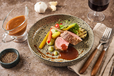 Home made Jus de Veau ‘met gerookte knoflook’